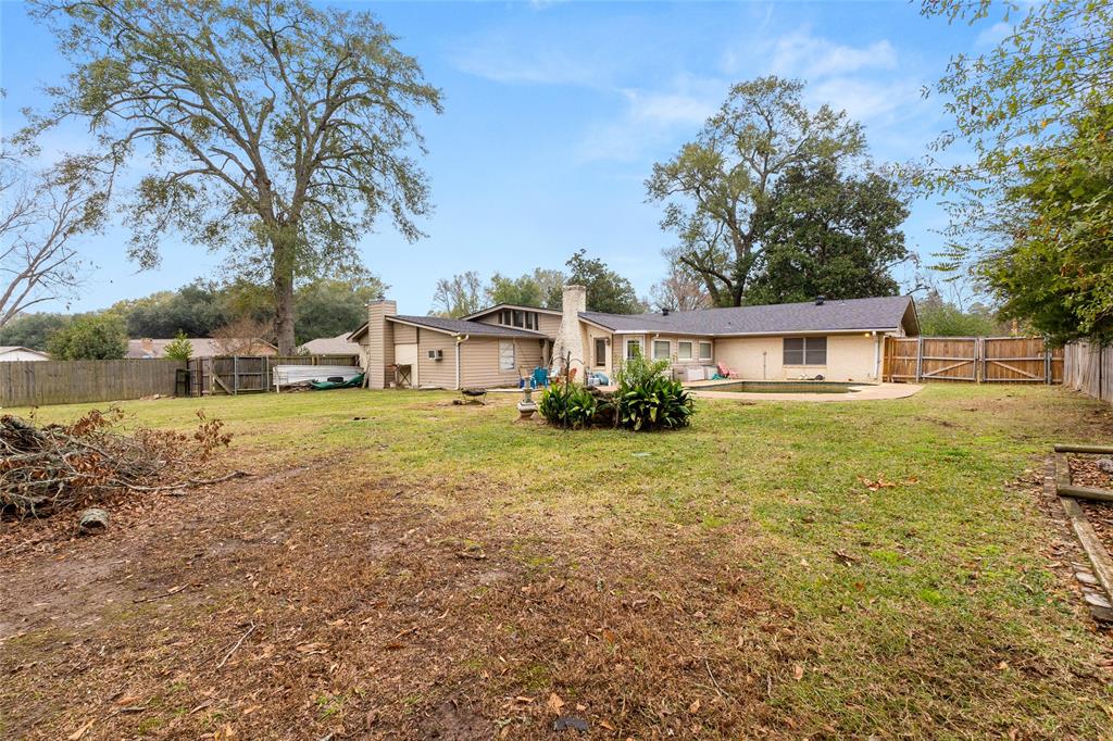 2510 Wychelm Drive Property Photo 39