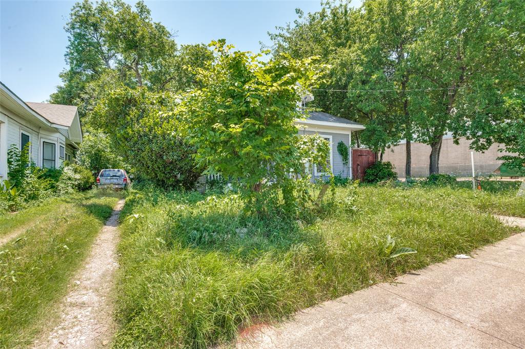 520 W 9th Street Property Photo 8