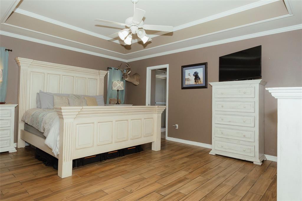 9106 Summer Tree Circle 1 Property Photo 11