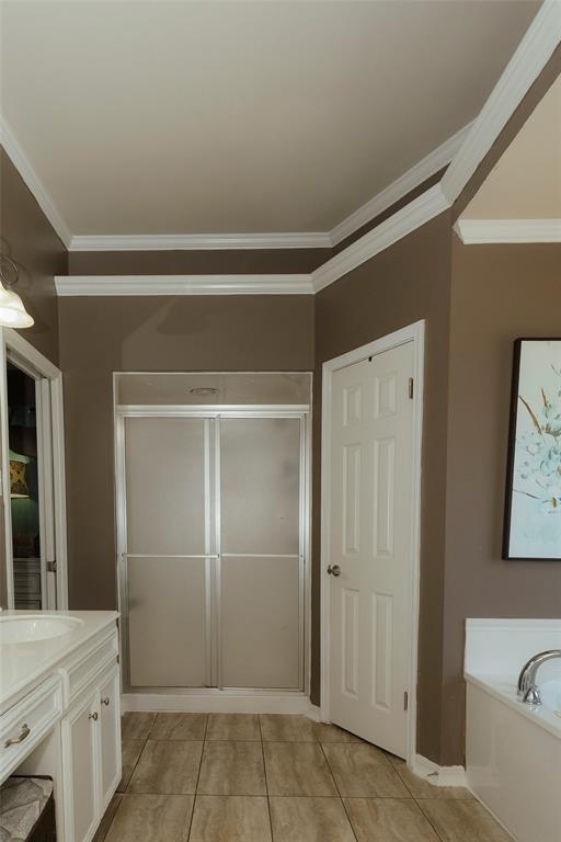 9106 Summer Tree Circle 1 Property Photo 13