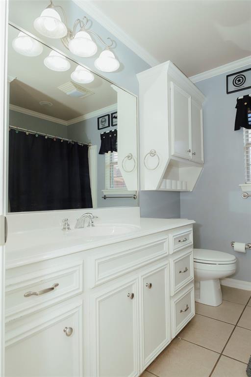 9106 Summer Tree Circle 1 Property Photo 18