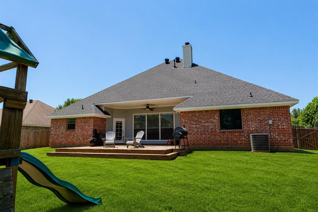 9106 Summer Tree Circle 1 Property Photo 19