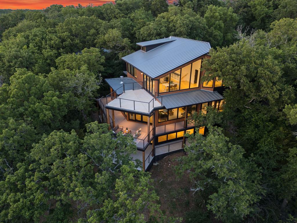 Picture of 1009 Fox Hollow Lane