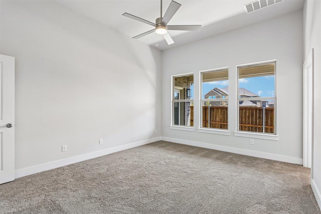 2604 Gladewater Road Property Photo 20