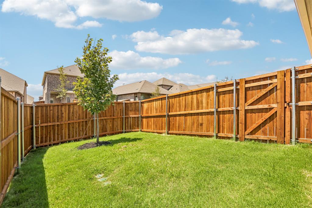 2604 Gladewater Road Property Photo 39