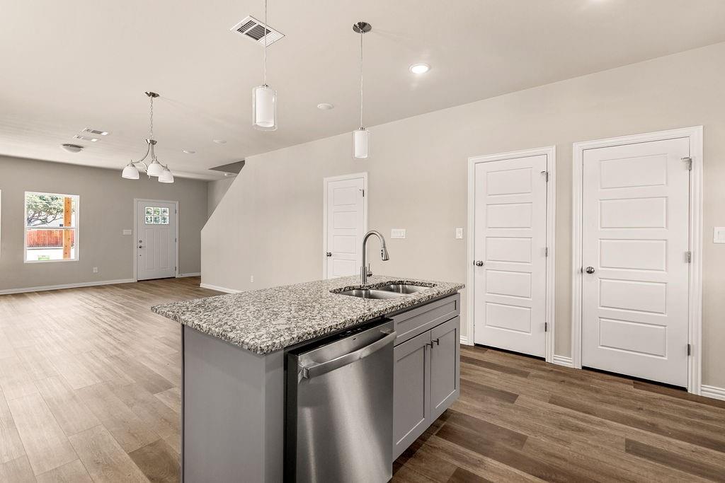 3849 Kimbo Road Property Photo 10