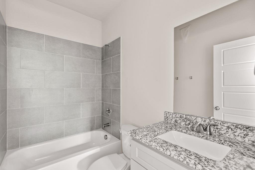 3849 Kimbo Road Property Photo 16