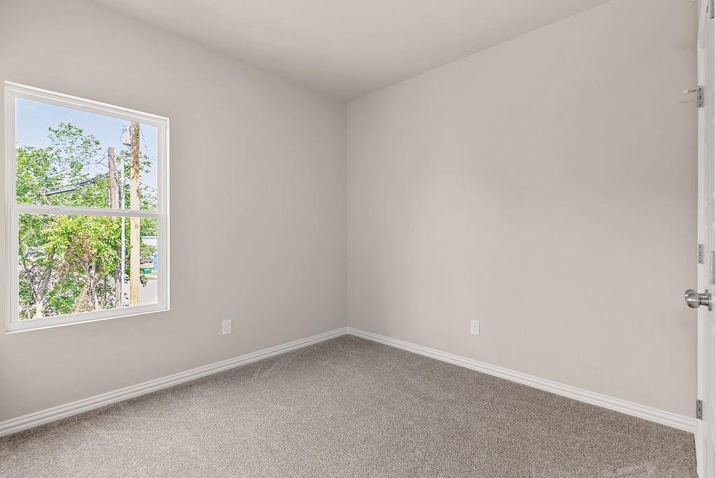 3849 Kimbo Road Property Photo 20