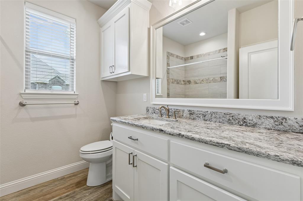 1009 Tobey Court Property Photo 28