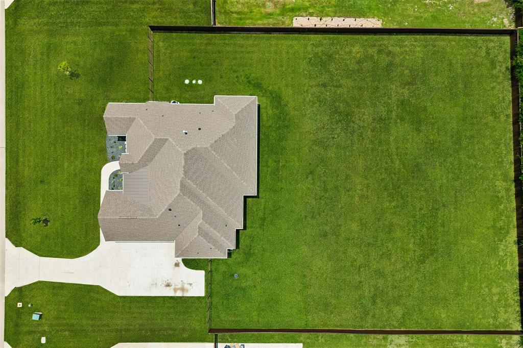 1009 Tobey Court Property Photo 37