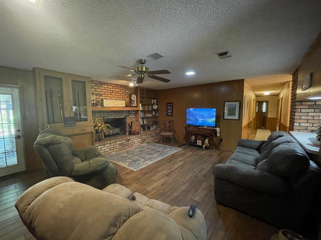1203 Cr 1127 Property Photo 7