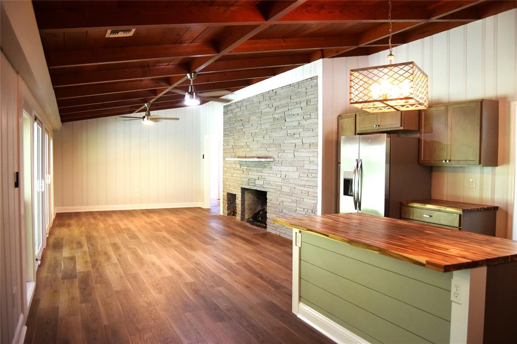 159 Chrislo Drive Property Photo 11