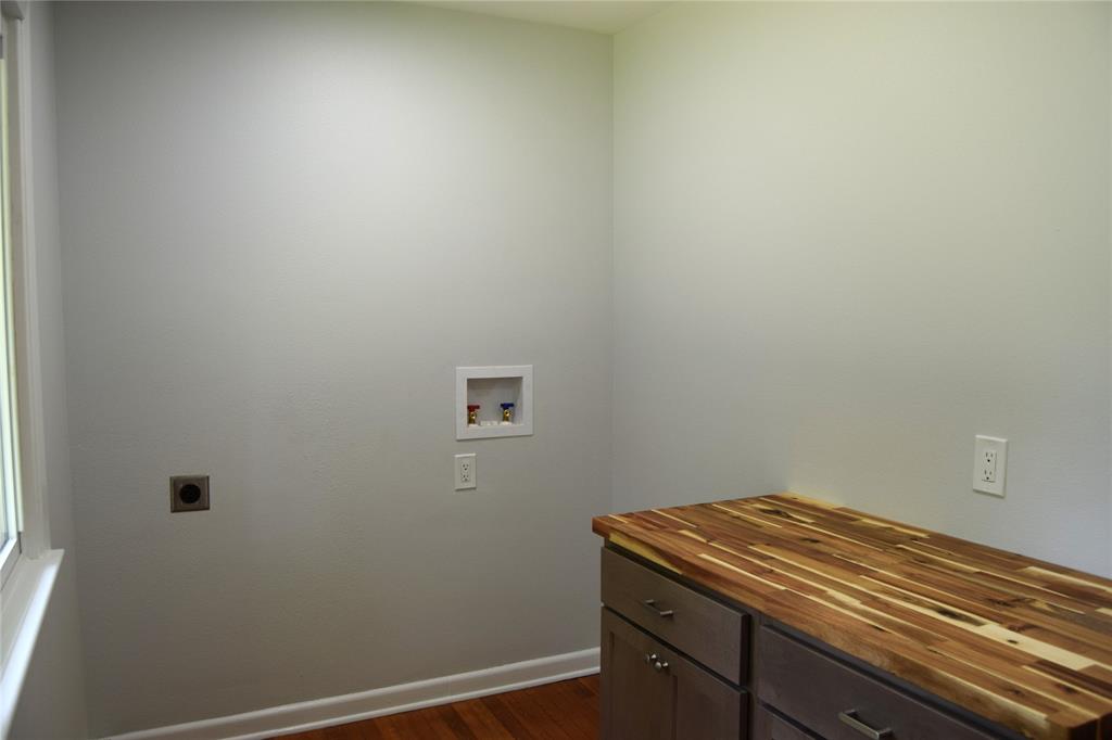 159 Chrislo Drive Property Photo 17