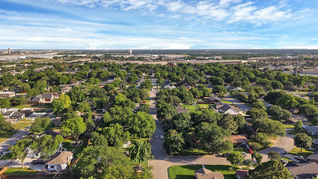1103 Bellaire Drive Property Photo 13