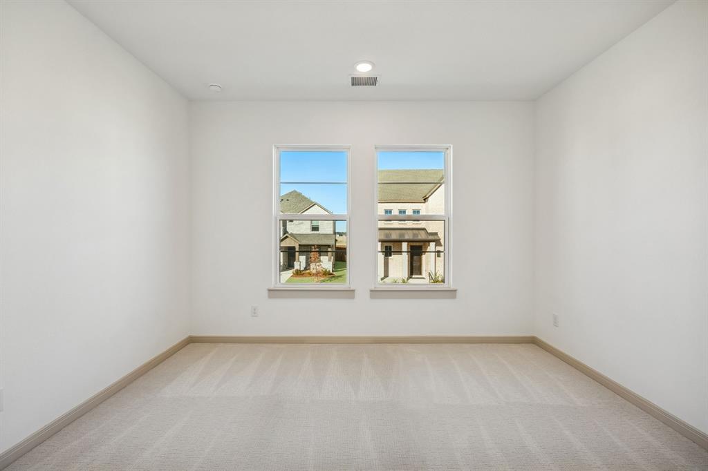 1213 Beebalm Mews Property Photo 16