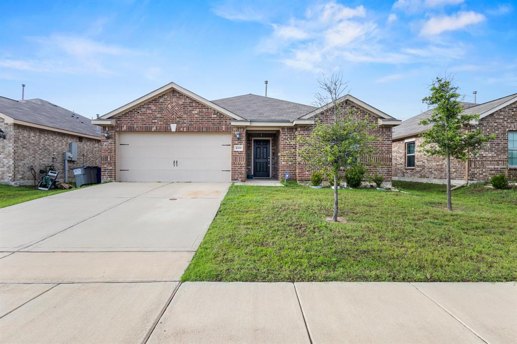 4308 Cat Tail Way Property Photo 1