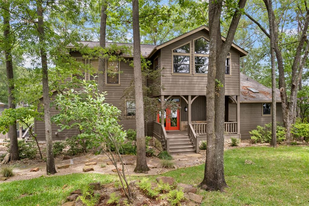 785 Windy Point Drive Property Photo 7