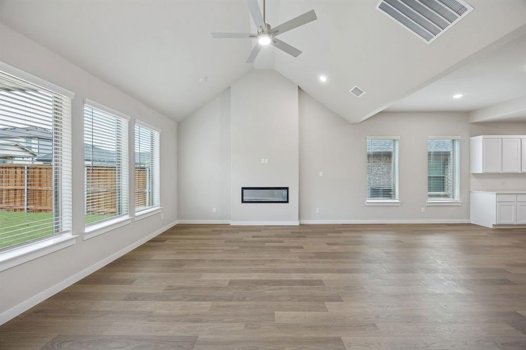748 Brightstar Drive Property Photo 15