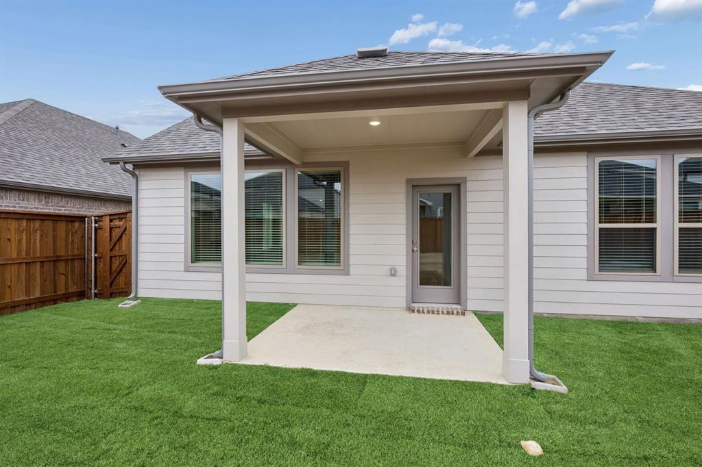 748 Brightstar Drive Property Photo 31