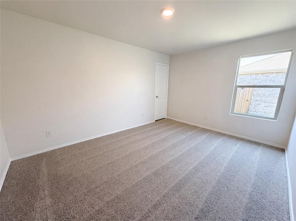 2214 Nightgrove Circle Property Photo 11