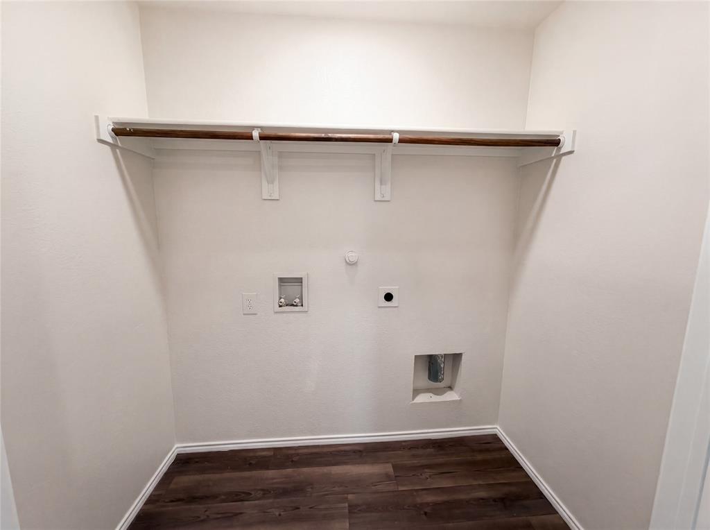 2214 Nightgrove Circle Property Photo 13