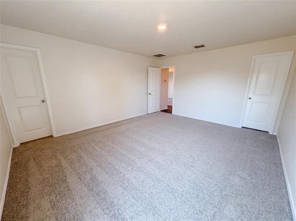 2214 Nightgrove Circle Property Photo 15