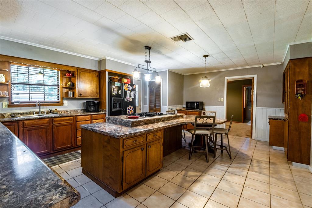 9468 Ranch Lane Property Photo 9