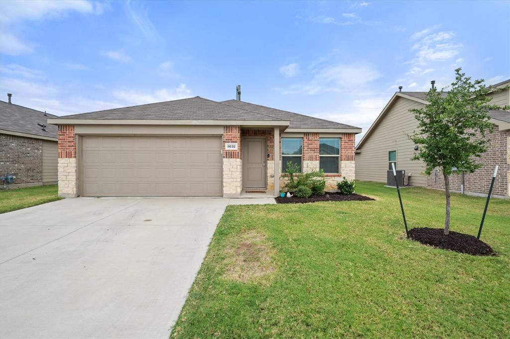 8632 Thicket Ridge Street Property Photo 1