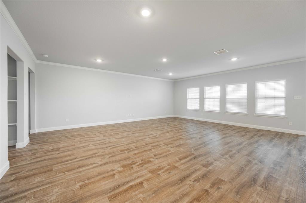 354 Rock Acre Drive Property Photo 8