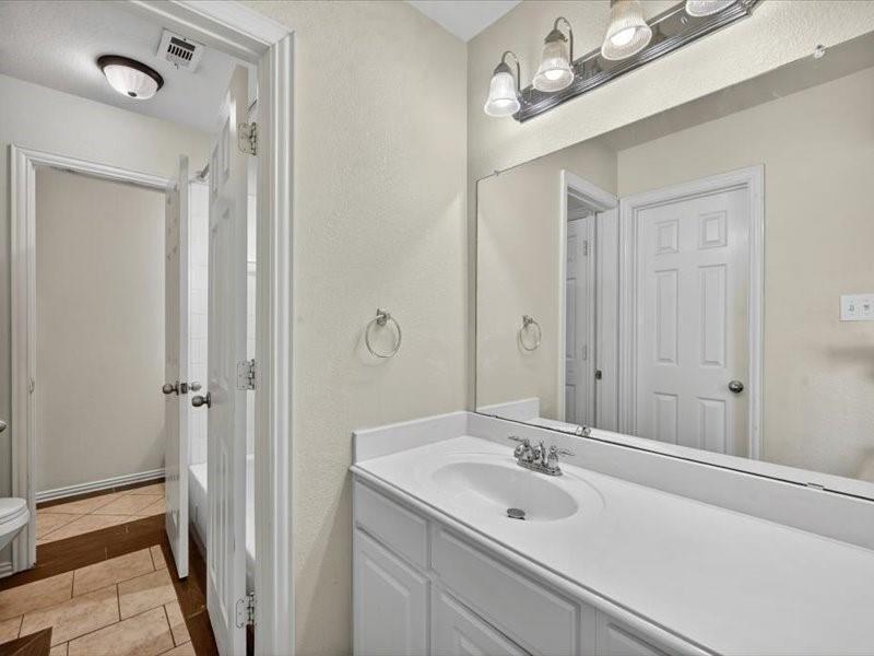 11068 Downbrook Drive Property Photo 16