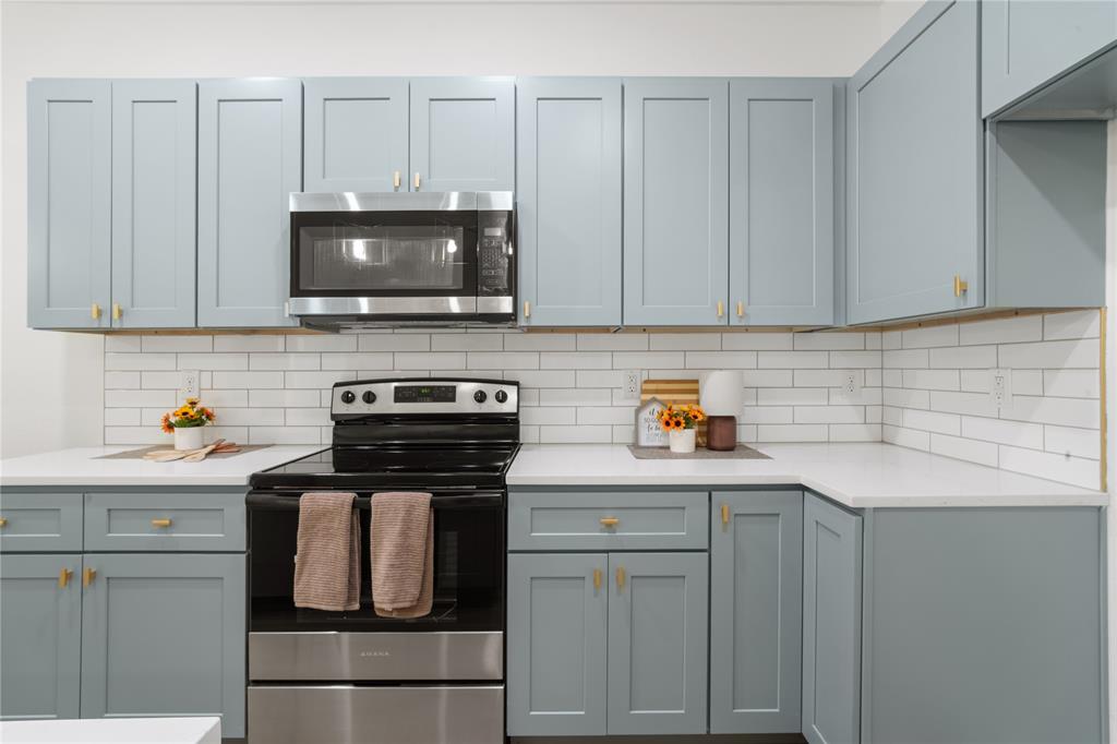 1708 Talton Avenue Property Photo 8