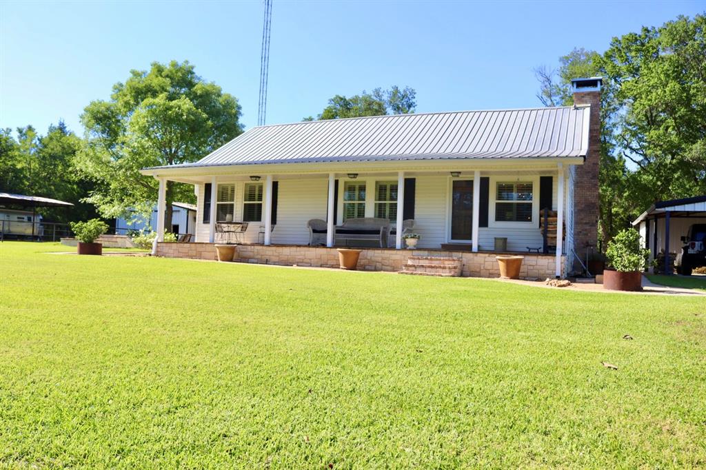 387 County Road 2101 Property Photo 1