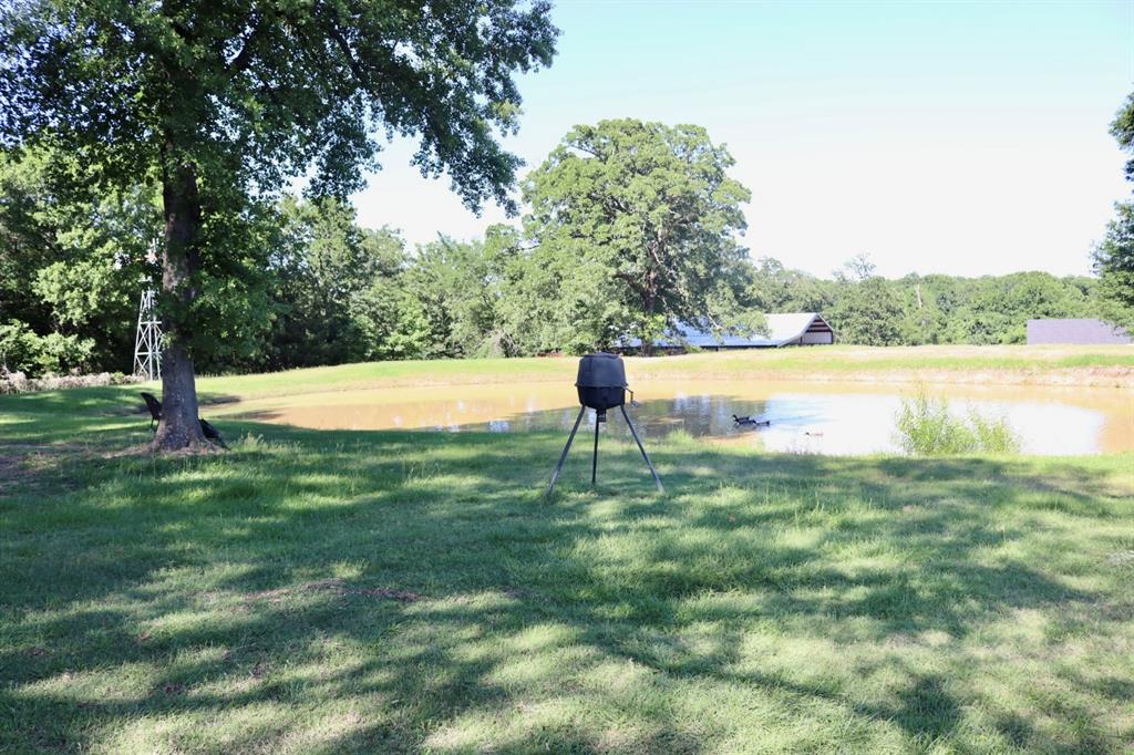 387 County Road 2101 Property Photo 4