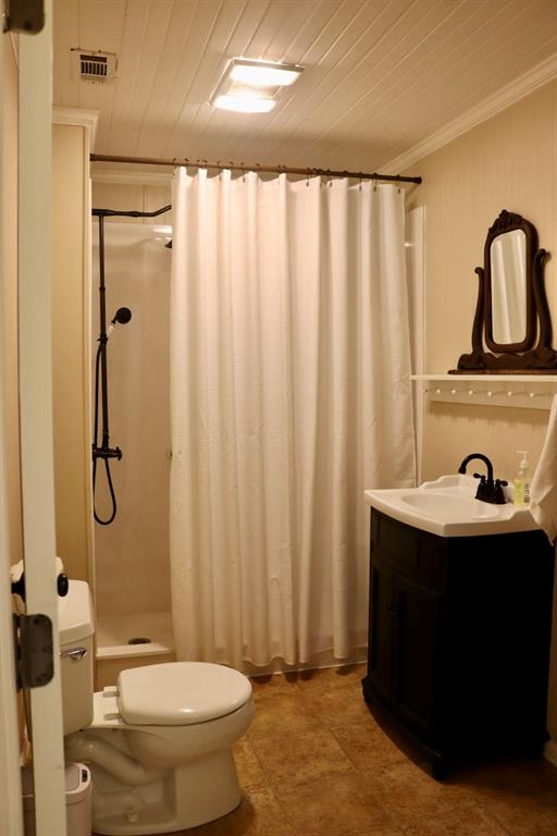 387 County Road 2101 Property Photo 10
