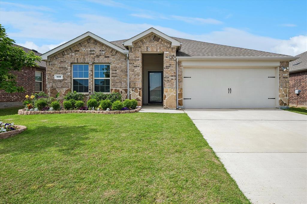 936 Glover Drive Property Photo 1