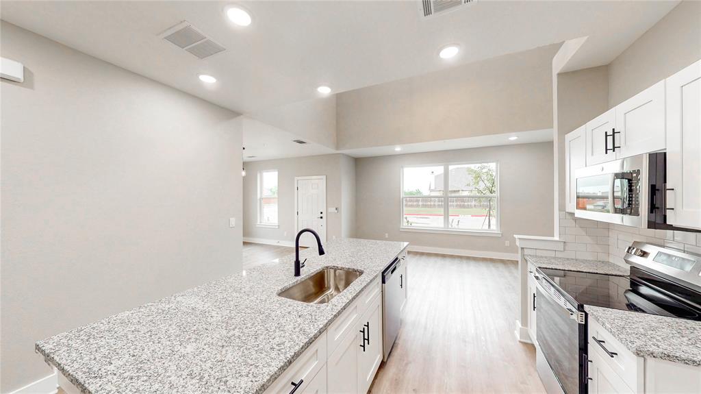 3700 Tarpon Drive Property Photo 12