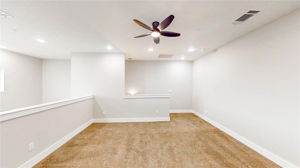 3700 Tarpon Drive Property Photo 20