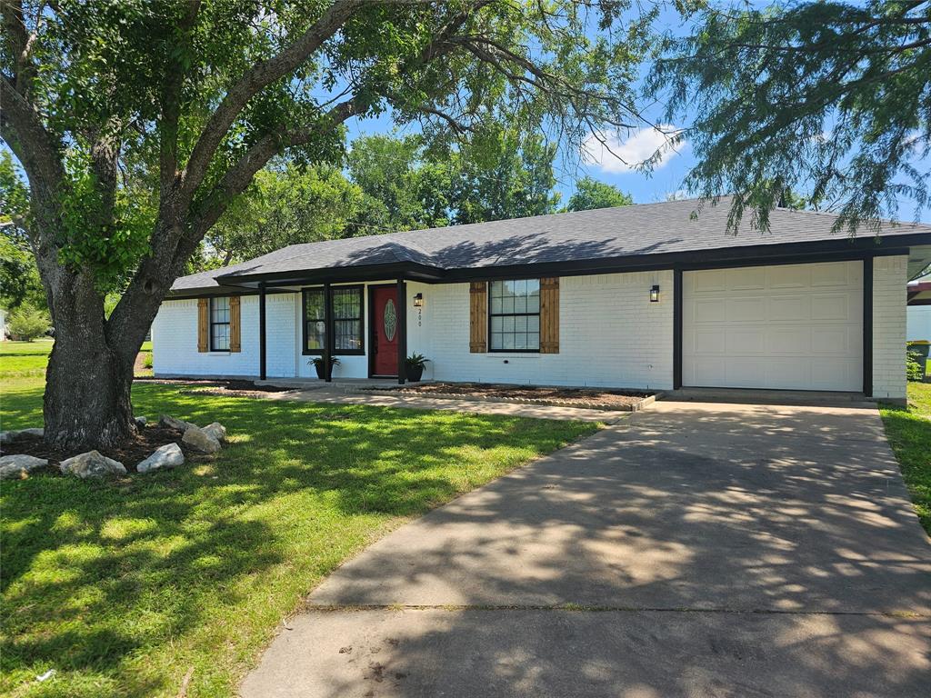 200 E Charles Street Property Photo 1