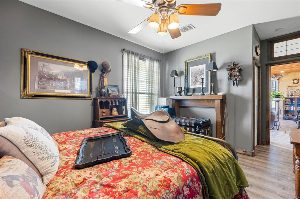 12102 Cedar Rock Parkway Property Photo 17