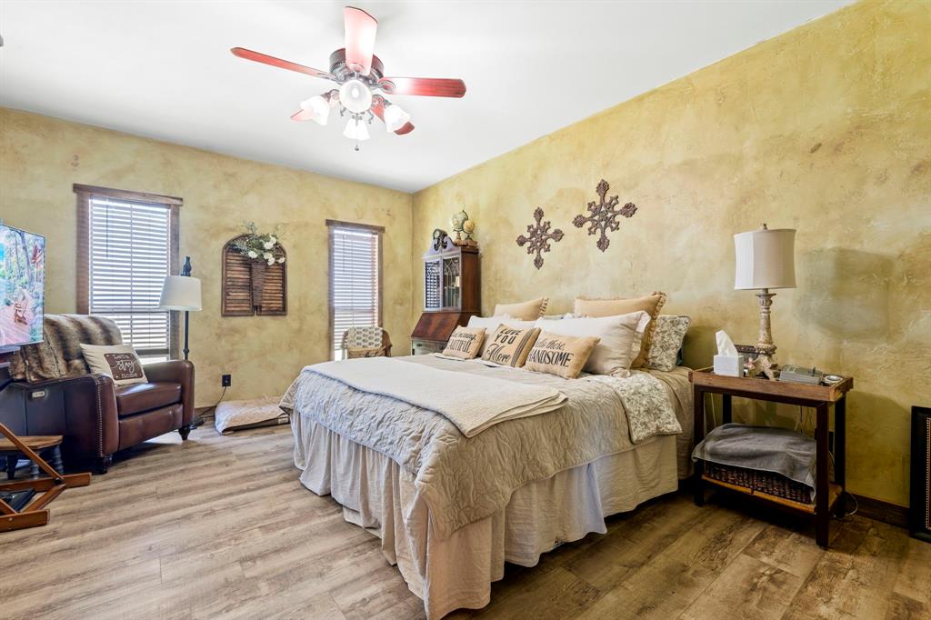 12102 Cedar Rock Parkway Property Photo 18
