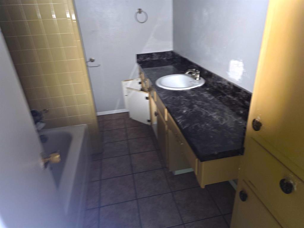 1900 26th Avenue Property Photo 11