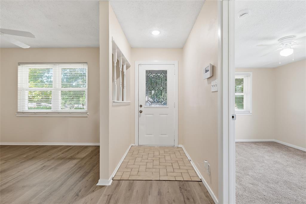 807 Highland Drive Property Photo 4