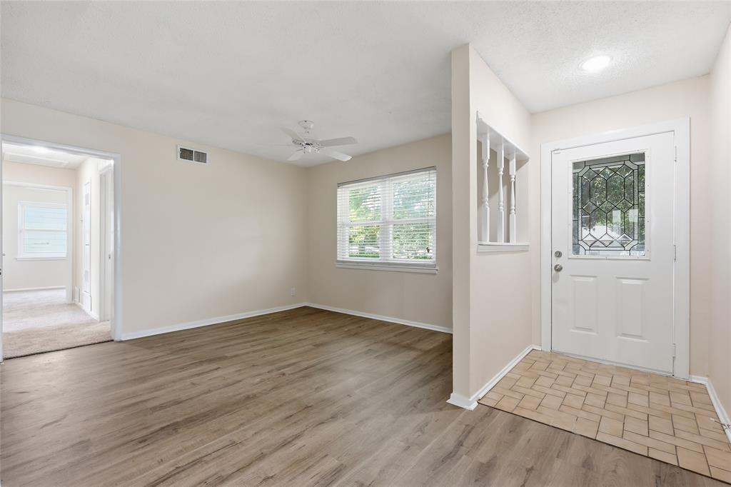 807 Highland Drive Property Photo 6