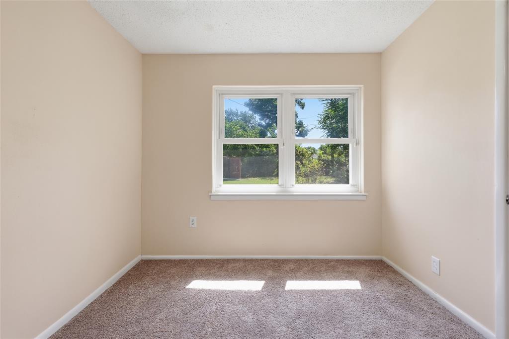807 Highland Drive Property Photo 18