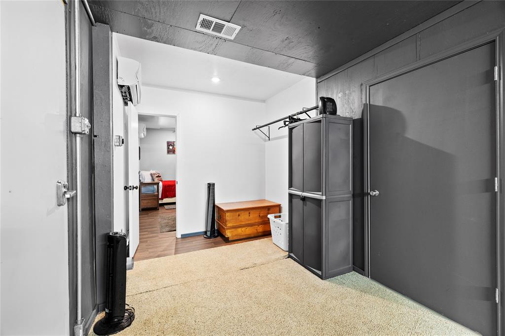 294 County Road 1227 Property Photo 10