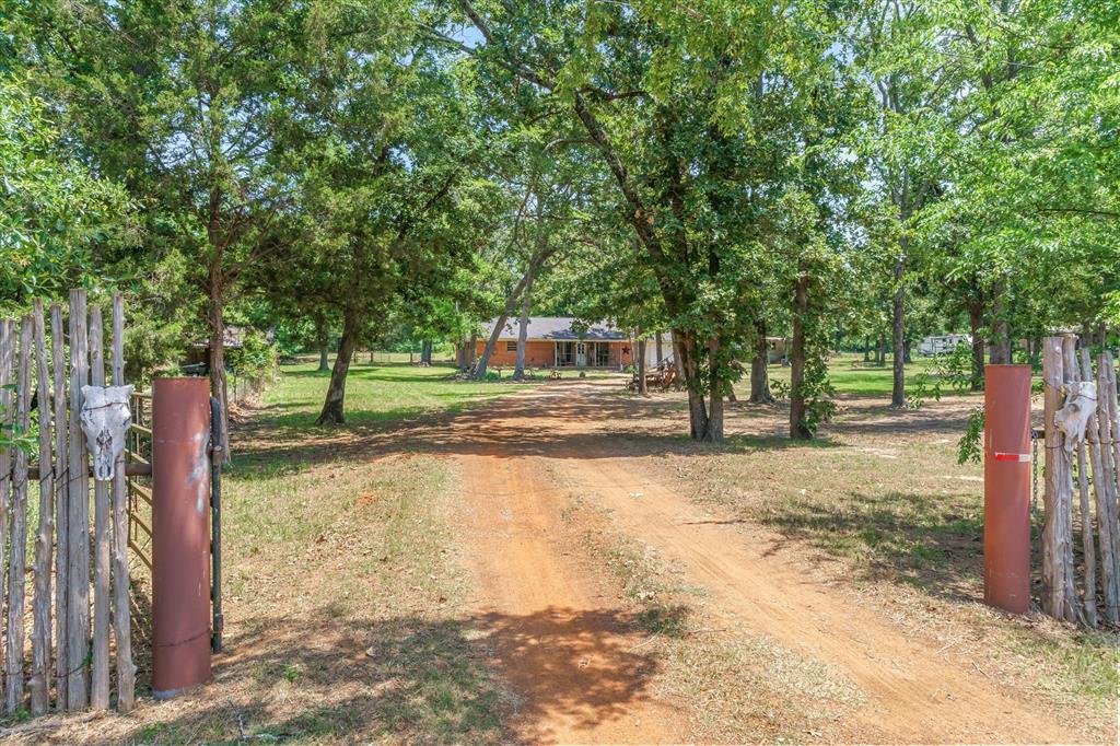 7611 Fm 314 Property Photo 2