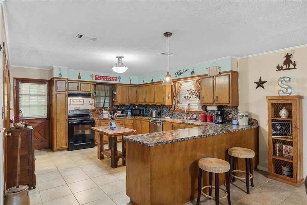 7611 Fm 314 Property Photo 10