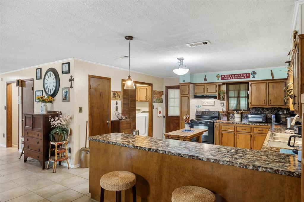 7611 Fm 314 Property Photo 11