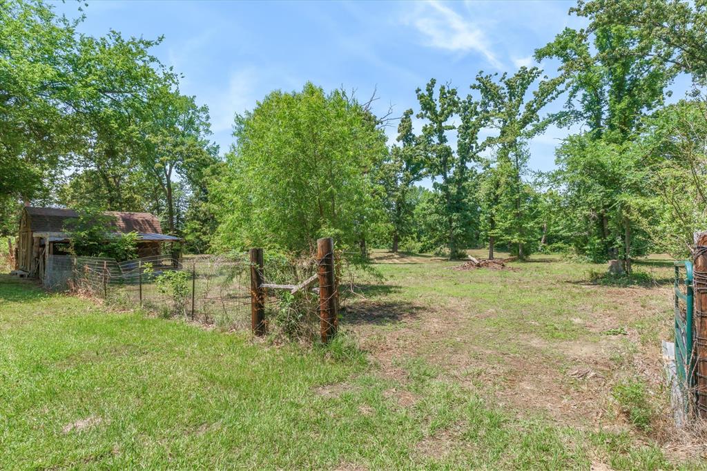 7611 Fm 314 Property Photo 31