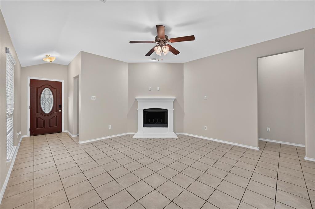 1325 Cheyenne Drive Property Photo 5